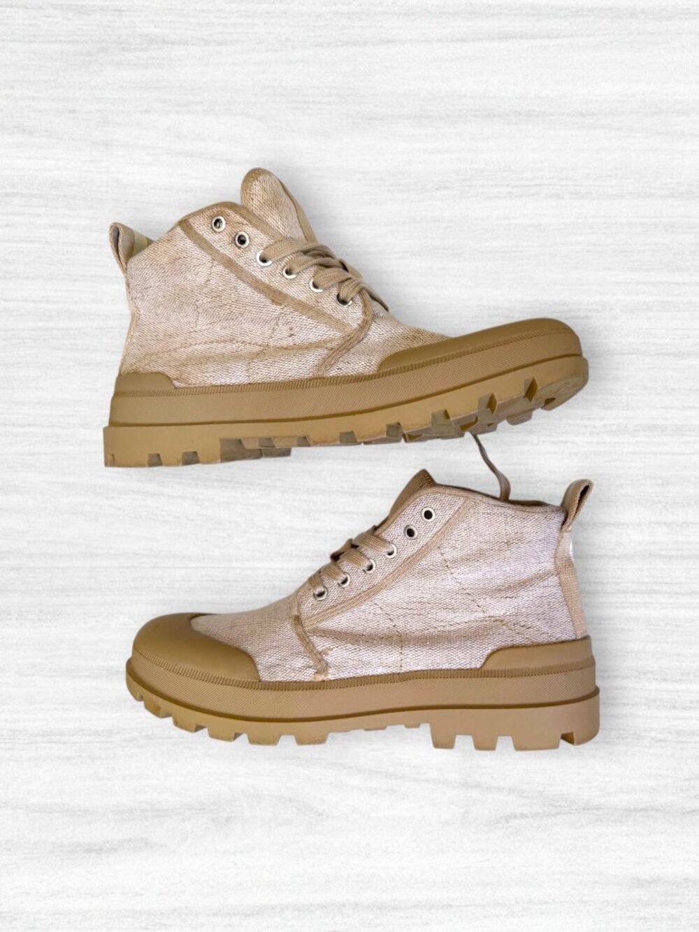 Zara Canvas Lug Sole Hiking Boots Shoes Beige Tan EU 39 US 8 Lace Up Ankle